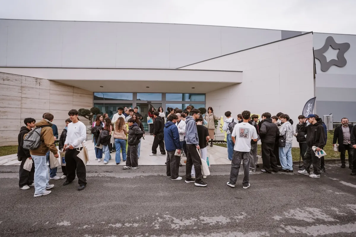 PRO'4U OPEN DAY ENSINO PROFISSIONAL - SIMOLDES