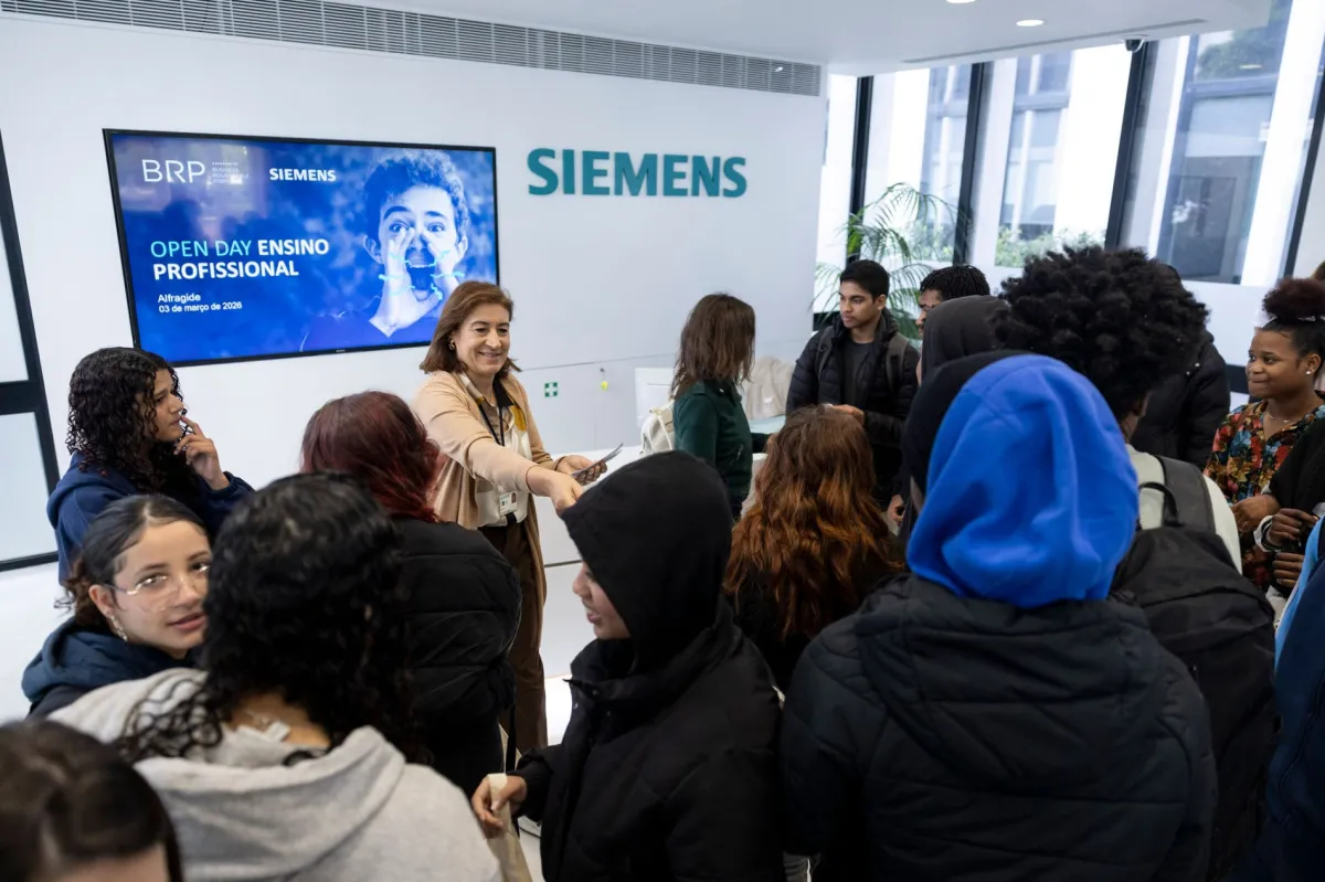 PRO'4U OPEN DAY ENSINO PROFISSIONAL - SIEMENS