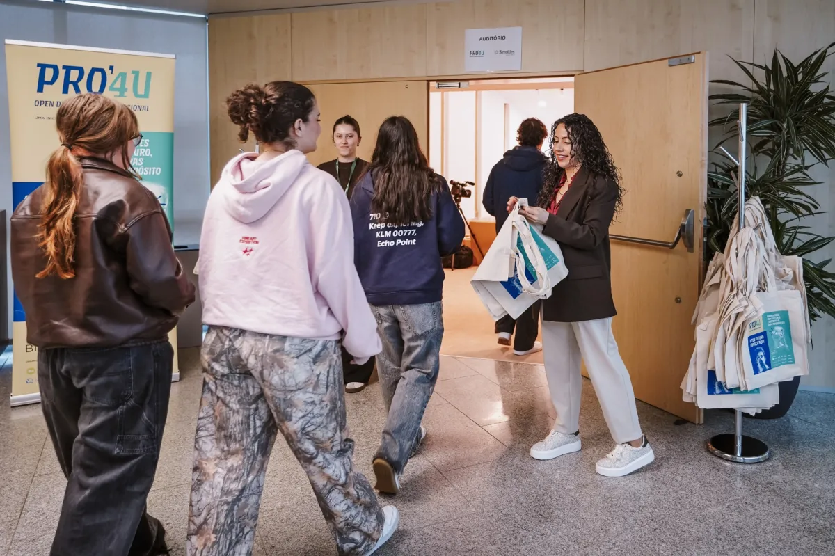 PRO'4U OPEN DAY ENSINO PROFISSIONAL - SIMOLDES