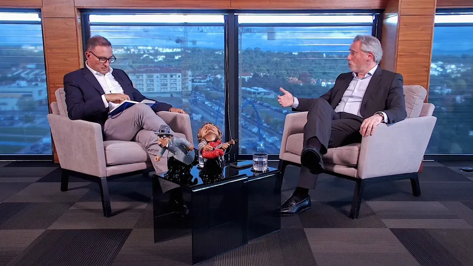 Videocast Pensar em Grande, com Nuno Terras Marques