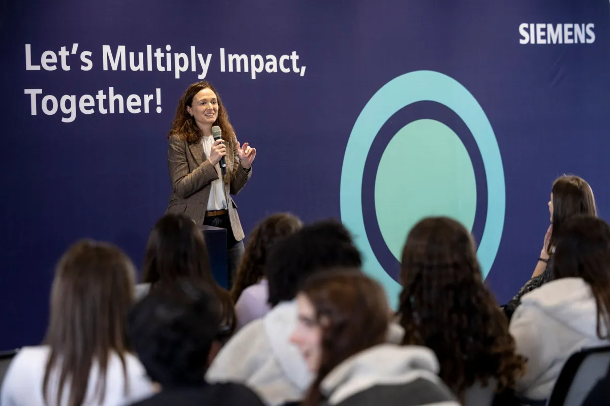 PRO'4U OPEN DAY ENSINO PROFISSIONAL - SIEMENS