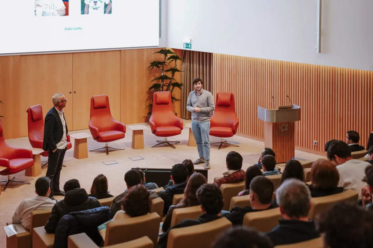 PRO'4U OPEN DAY ENSINO PROFISSIONAL - SIMOLDES