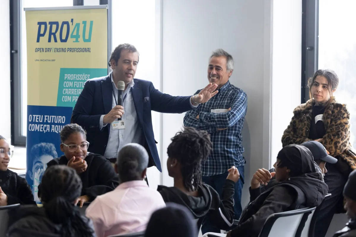 PRO'4U OPEN DAY ENSINO PROFISSIONAL - SIEMENS