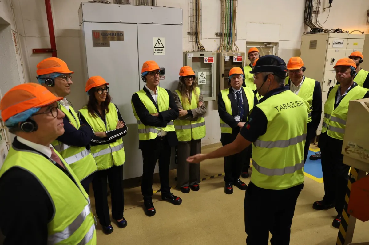 10ª Reunião Plenária - Do Compromisso à Ação