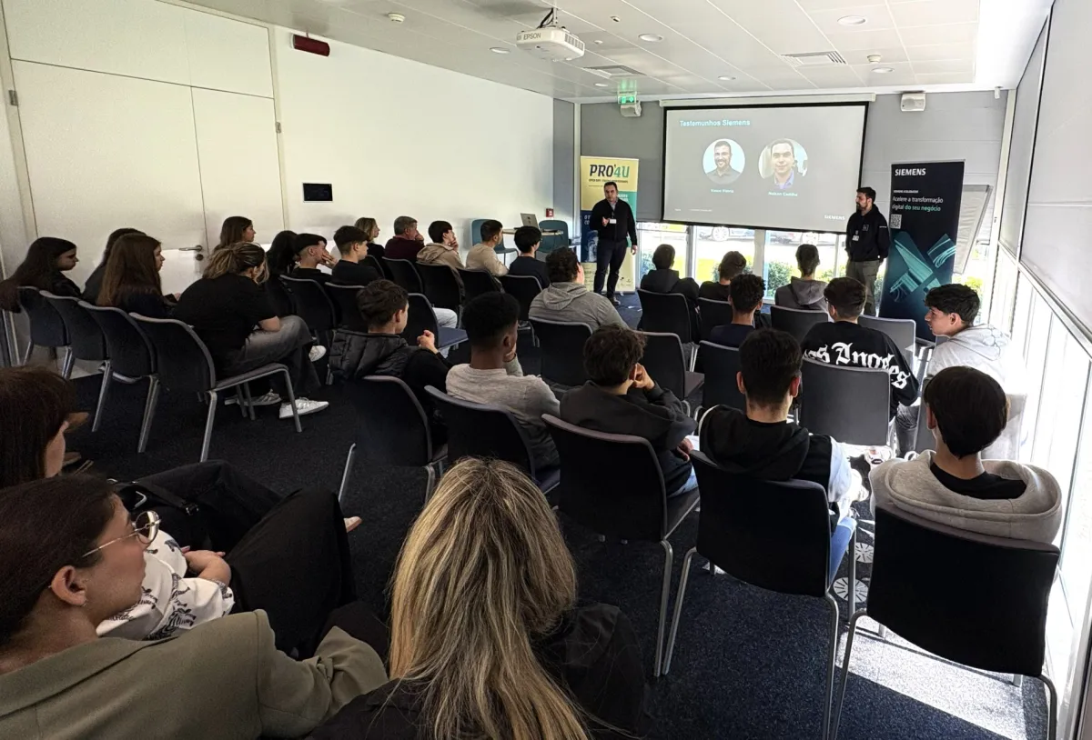 PRO'4U ENSINO PROFISSIONAL - SIEMENS Freixieiro