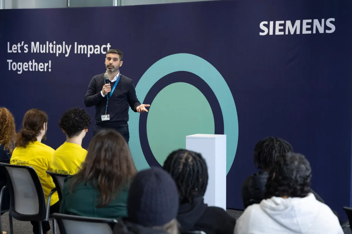 PRO'4U OPEN DAY ENSINO PROFISSIONAL - SIEMENS